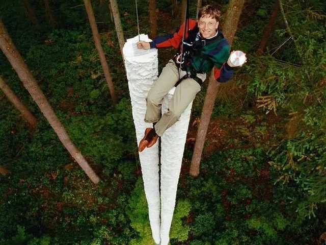Bill Gates CD-ROM